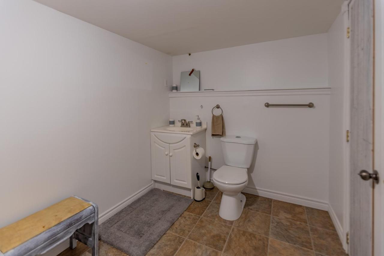 Le Chic Motel Maniwaki Eksteriør billede