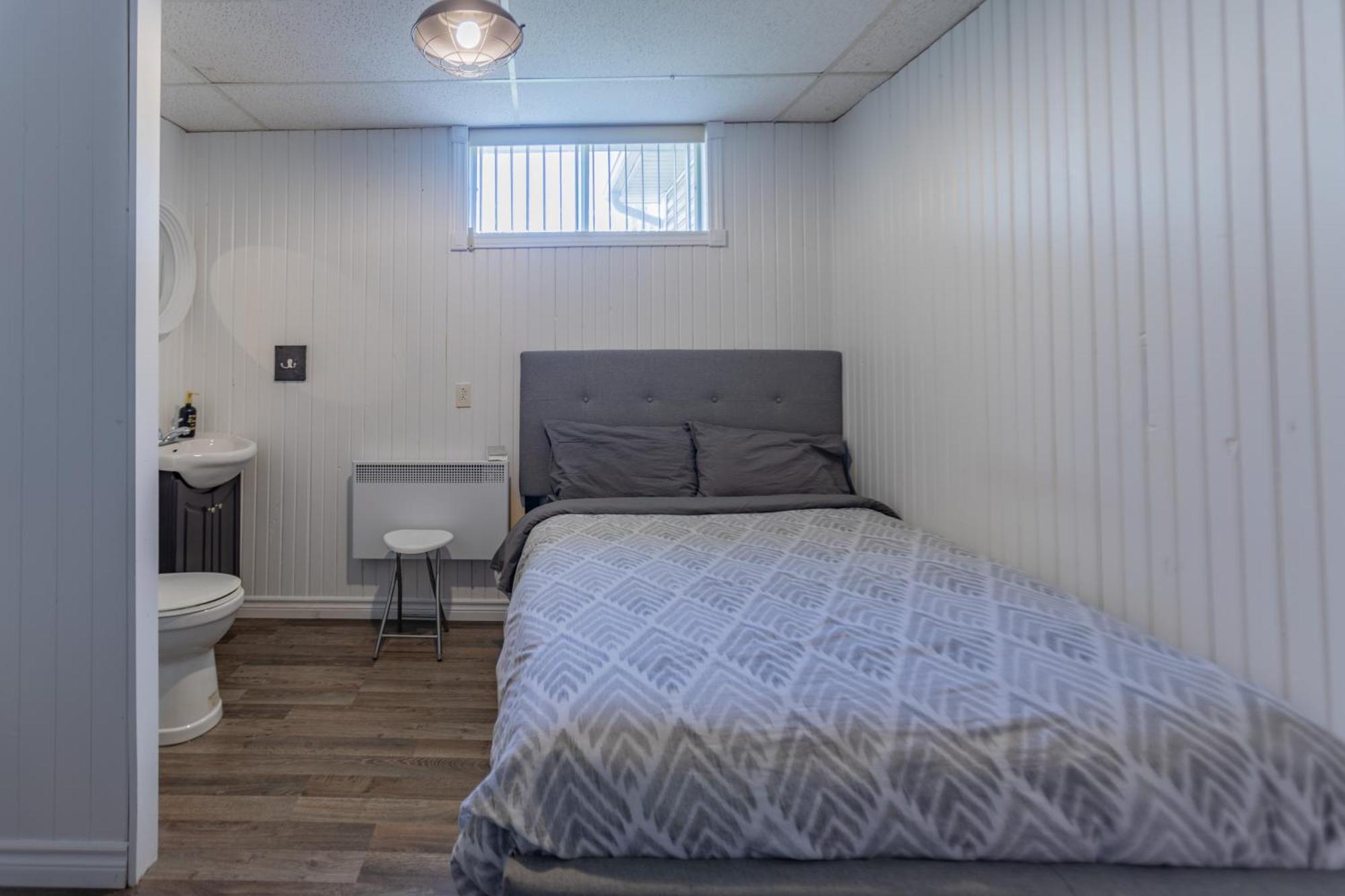 Le Chic Motel Maniwaki Eksteriør billede